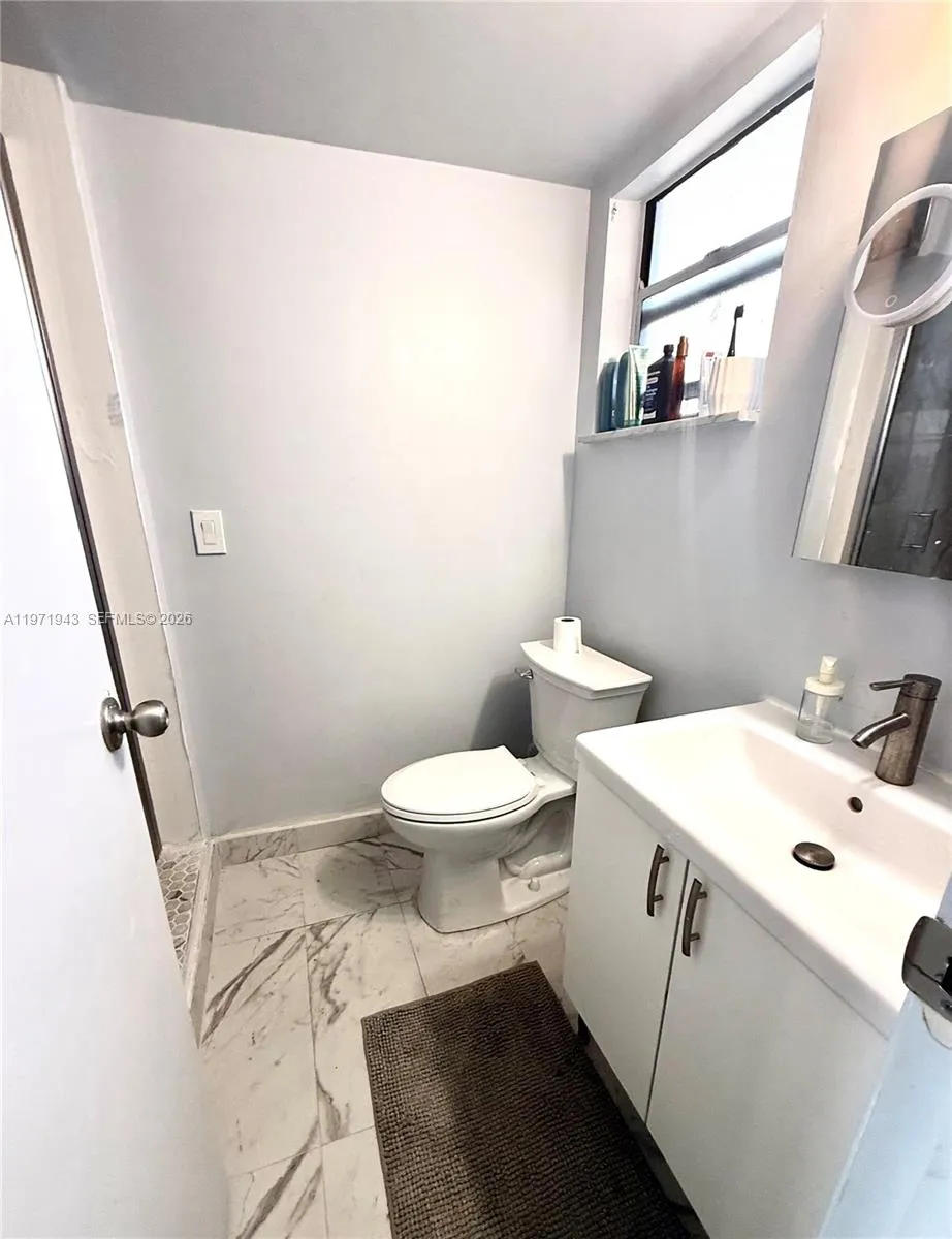 950 Euclid Ave # 202, Miami Beach FL 33139