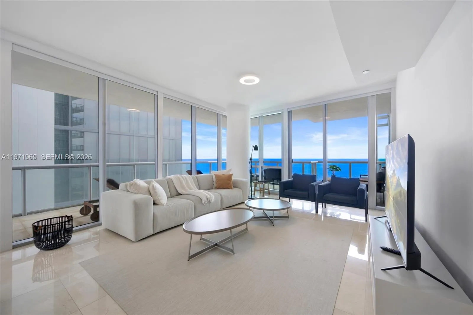 3 bedroom 3 bath for sale at 17121 Collins Ave # 1508, Sunny Isles Beach FL 33160