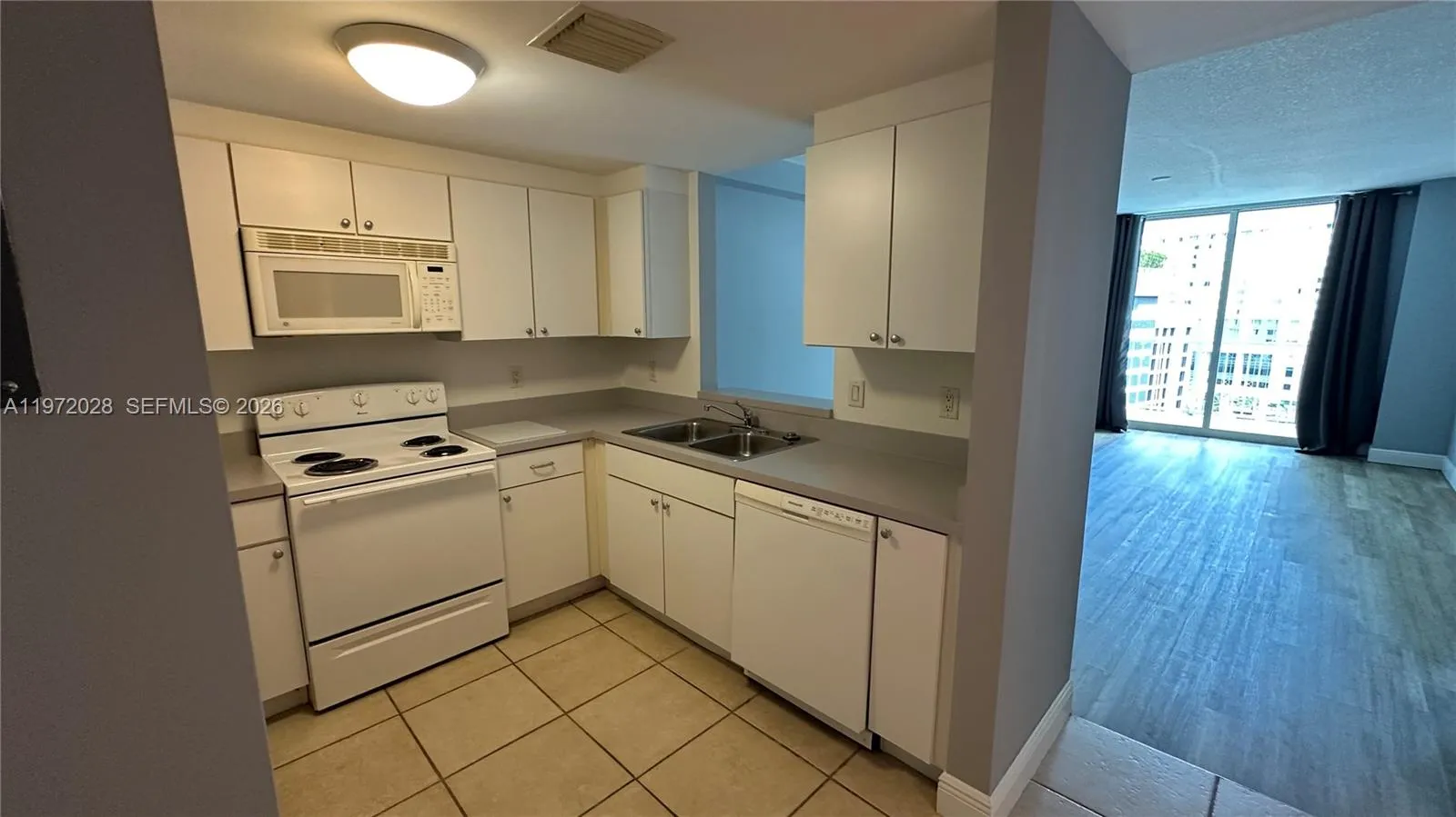 1250 S Miami Ave # 1012, Miami FL 33130