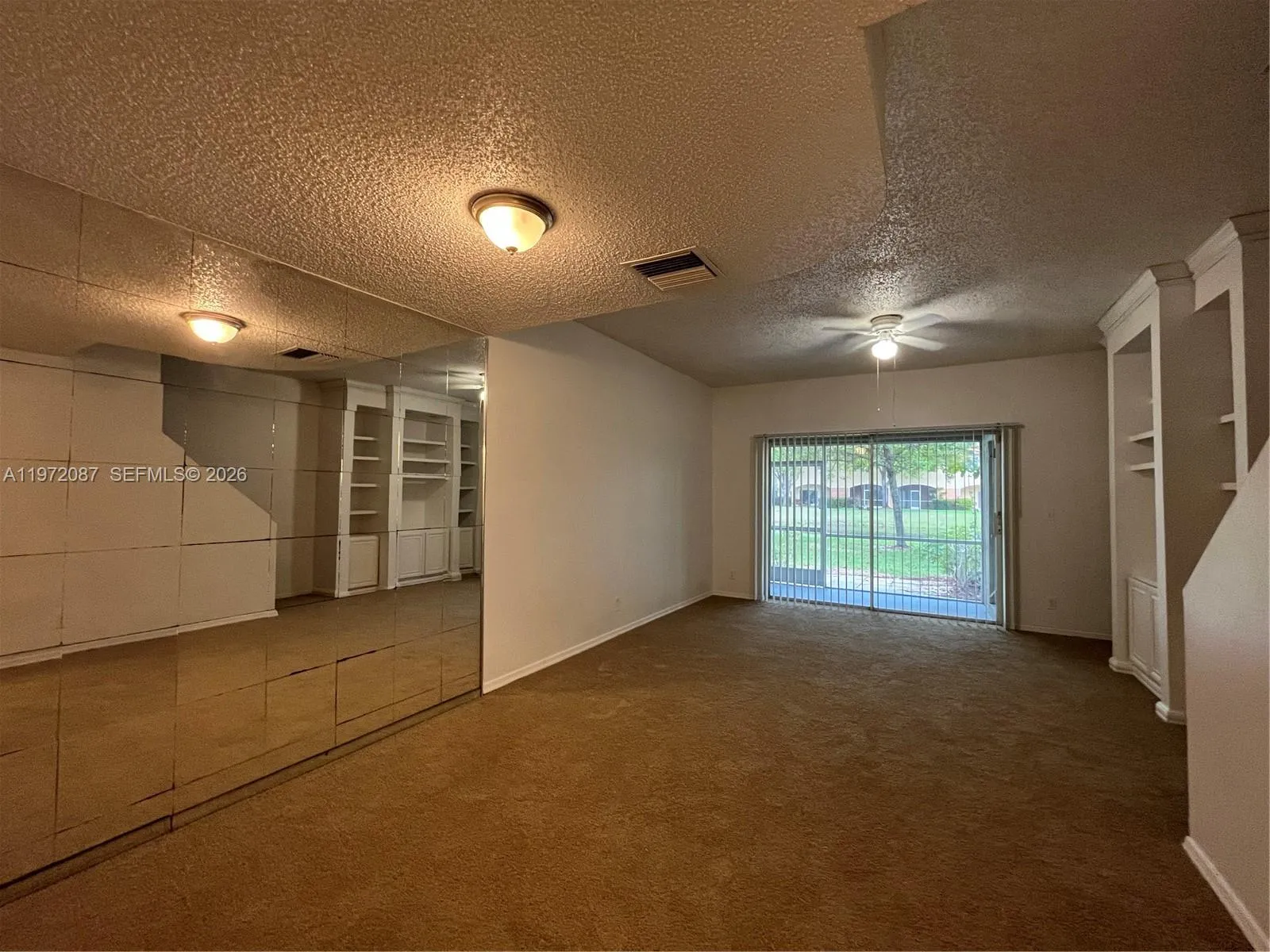 8064 Sanibel Dr, Tamarac FL 33321