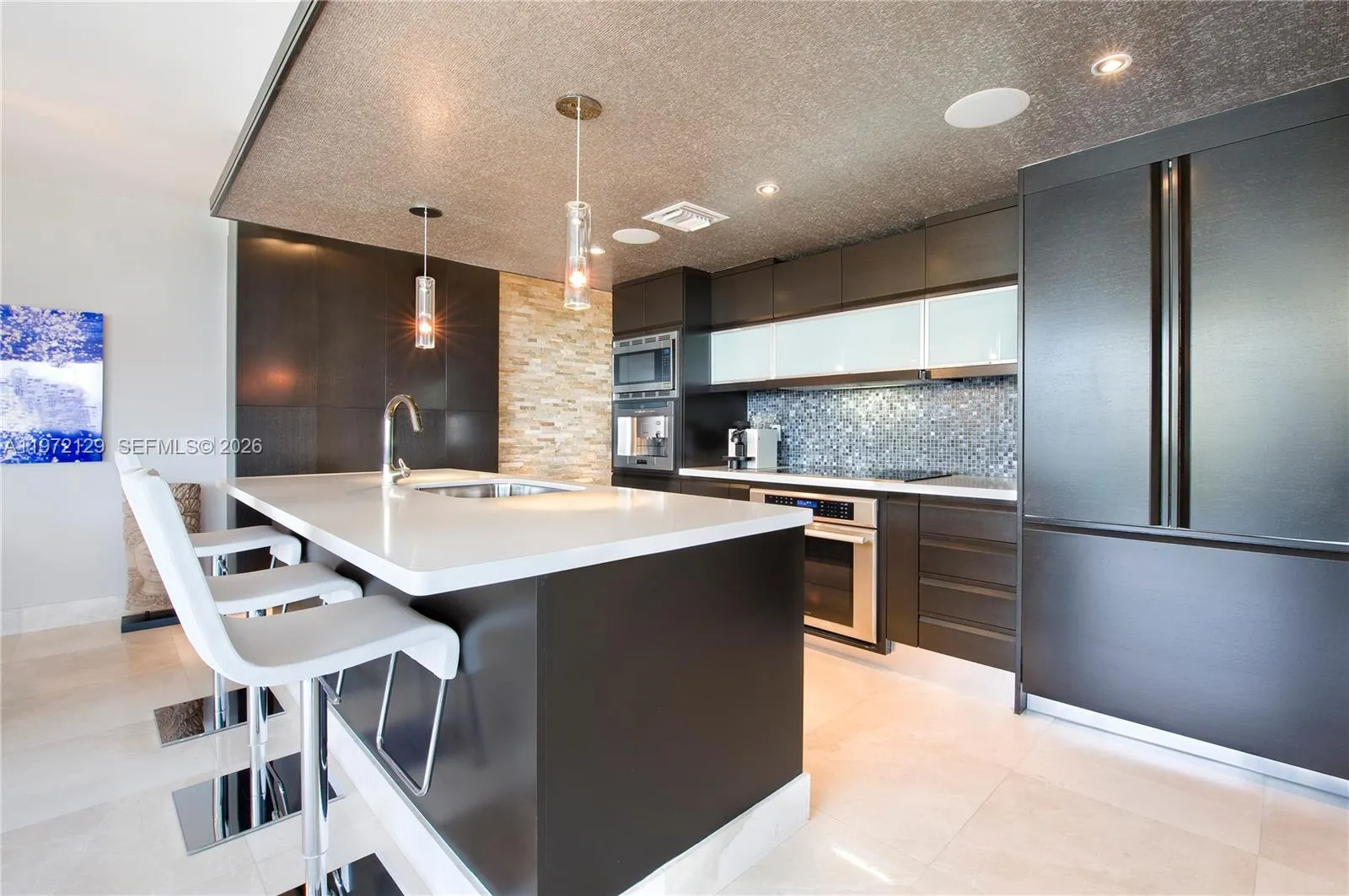 5875 Collins Ave # 1008, Miami Beach FL 33140
