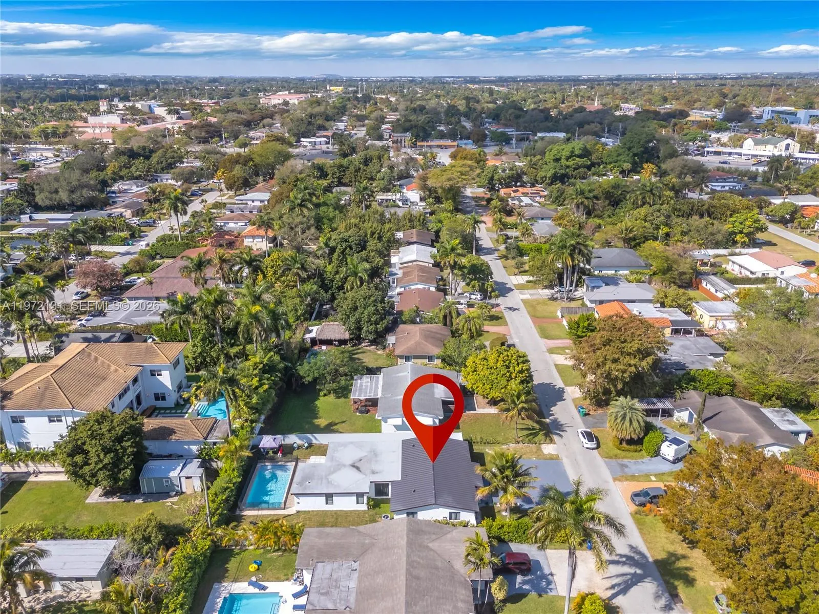 348 NE 117th St, Miami FL 33161