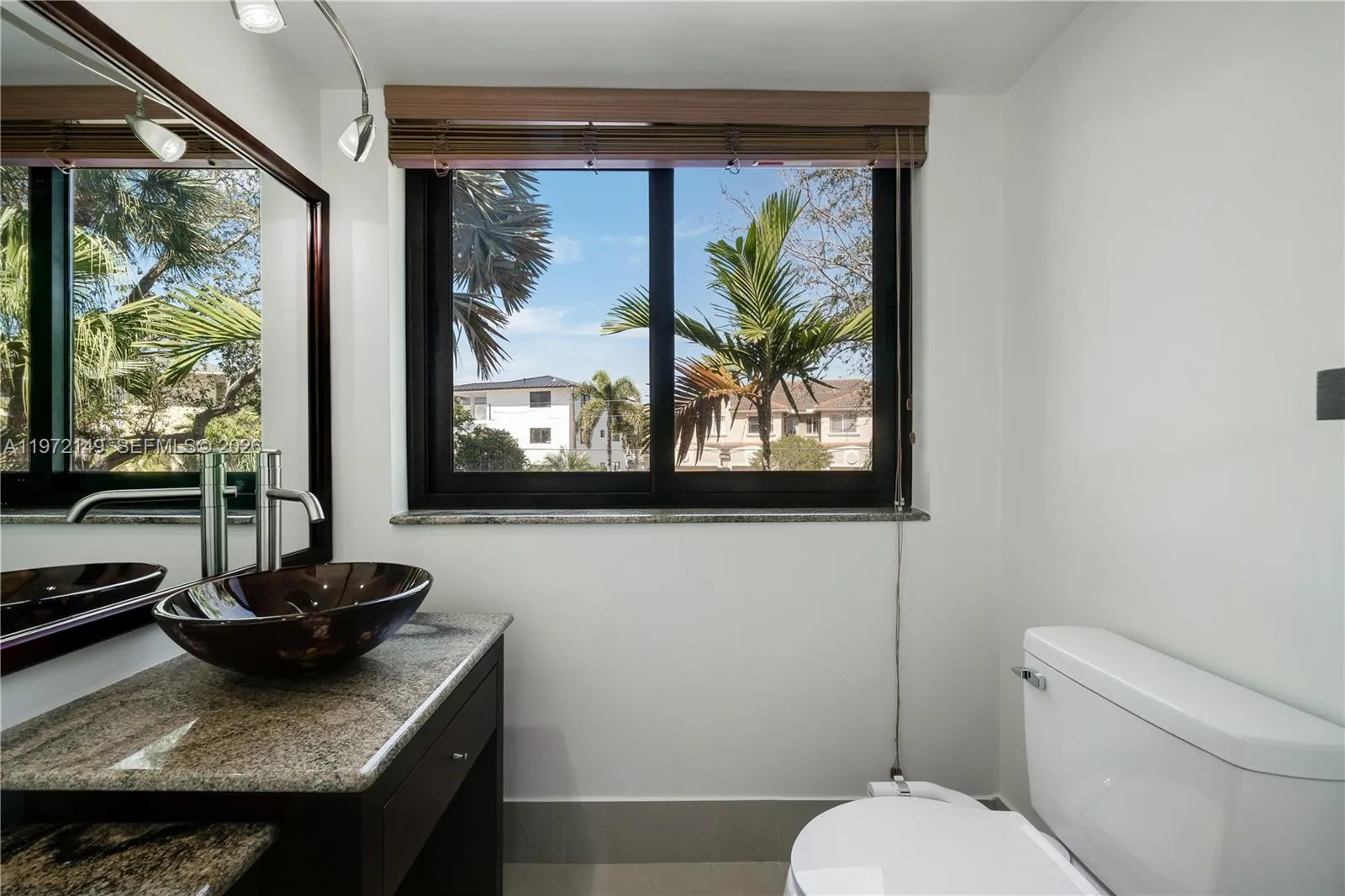 3068 NE 49th St, Fort Lauderdale FL 33308