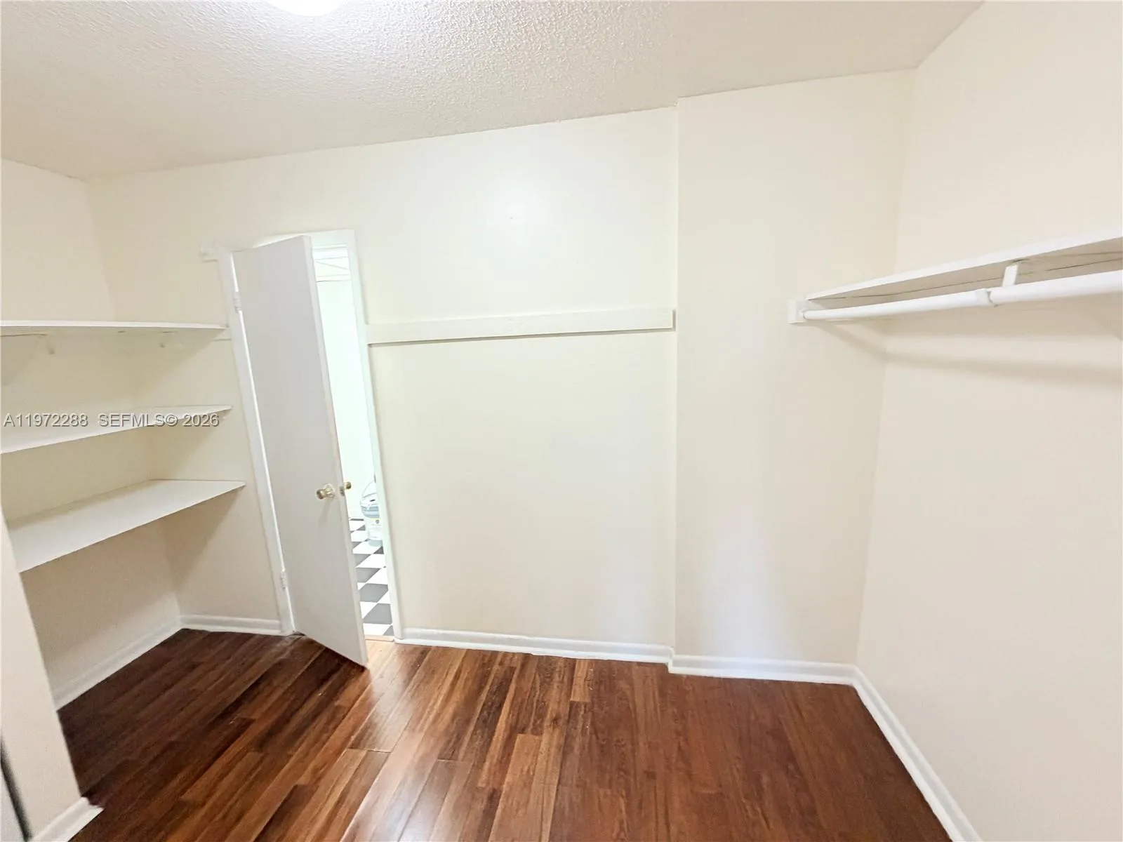 2800 NW 56th Ave # F403, Lauderhill FL 33313