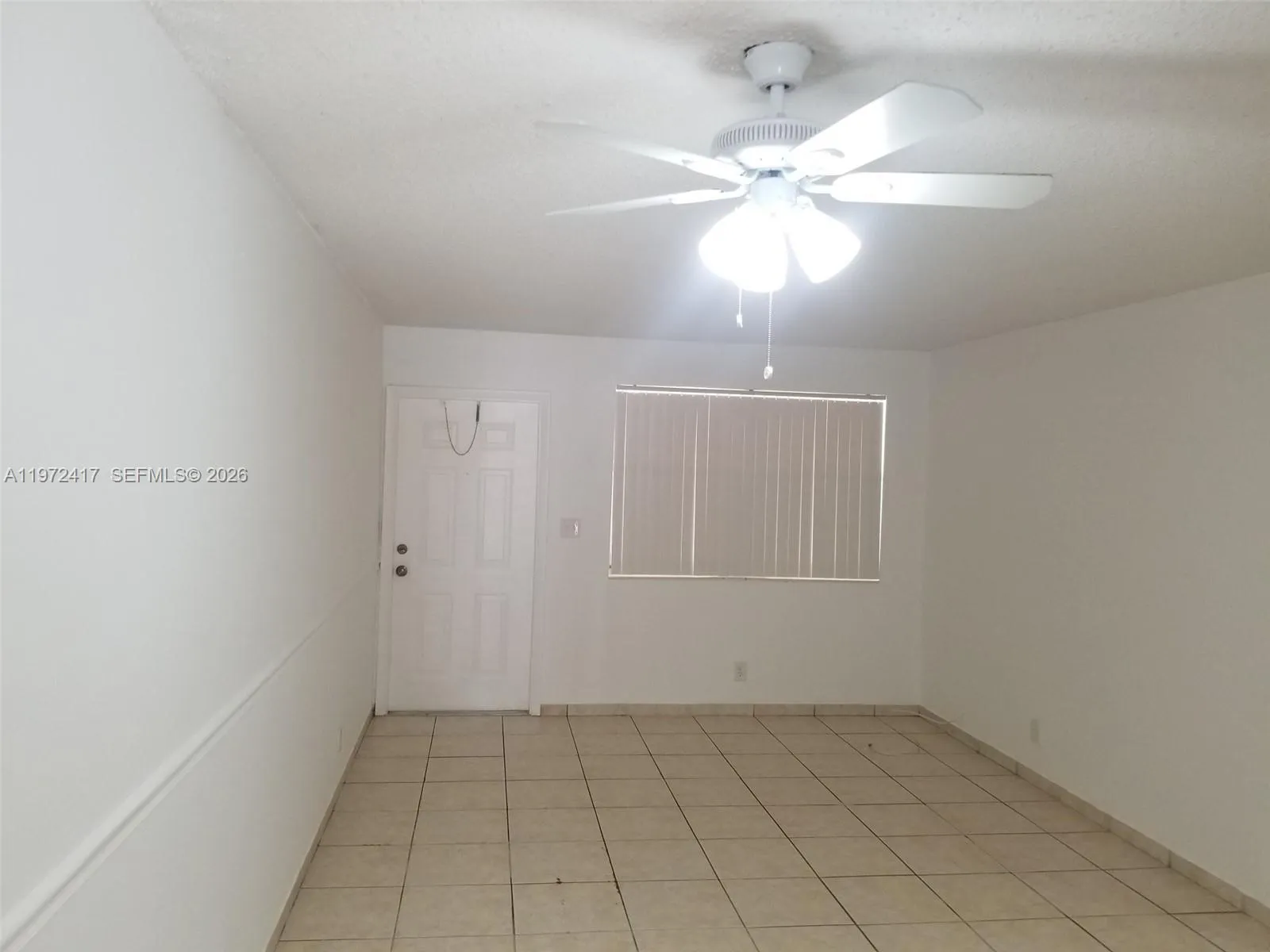 1 bedroom 1 bath for sale at 850 E Commercial Blvd # 139E, Oakland Park FL 33334