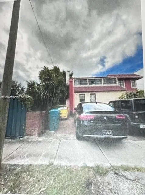 2278 SW 16th Ave, Miami FL 33145