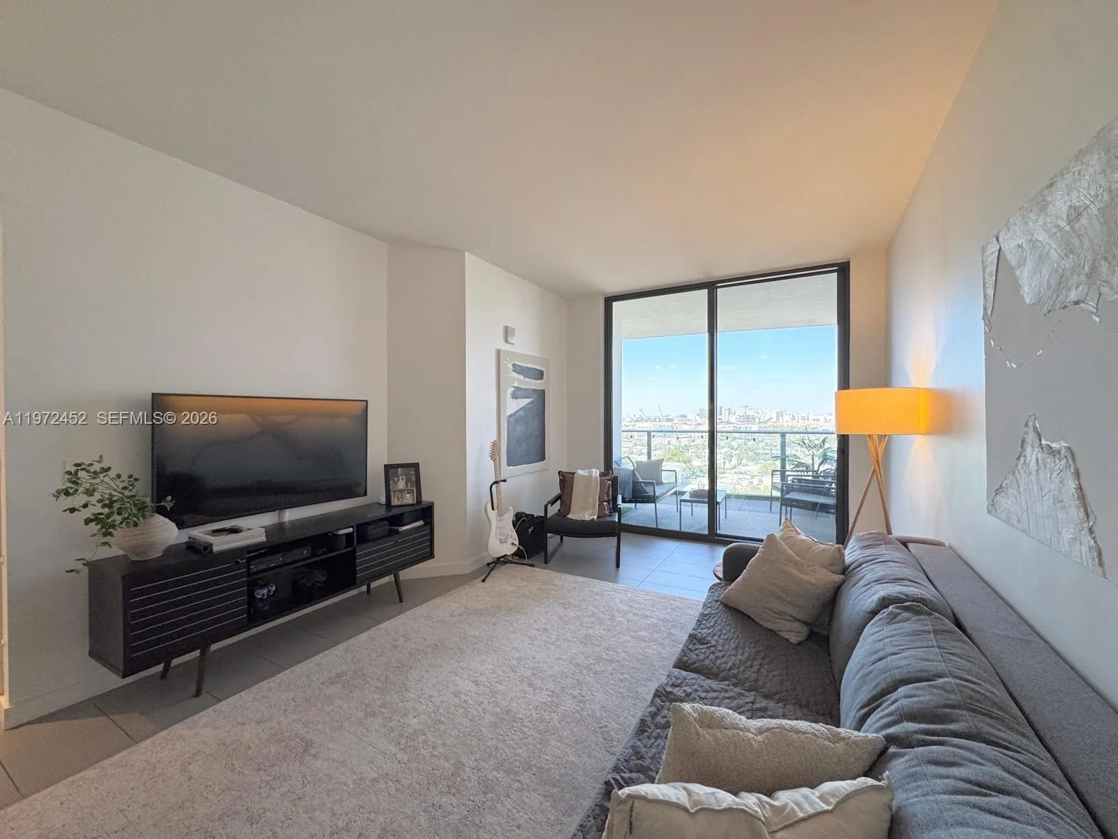 1600 NE 1st Ave # 1014, Miami FL 33132