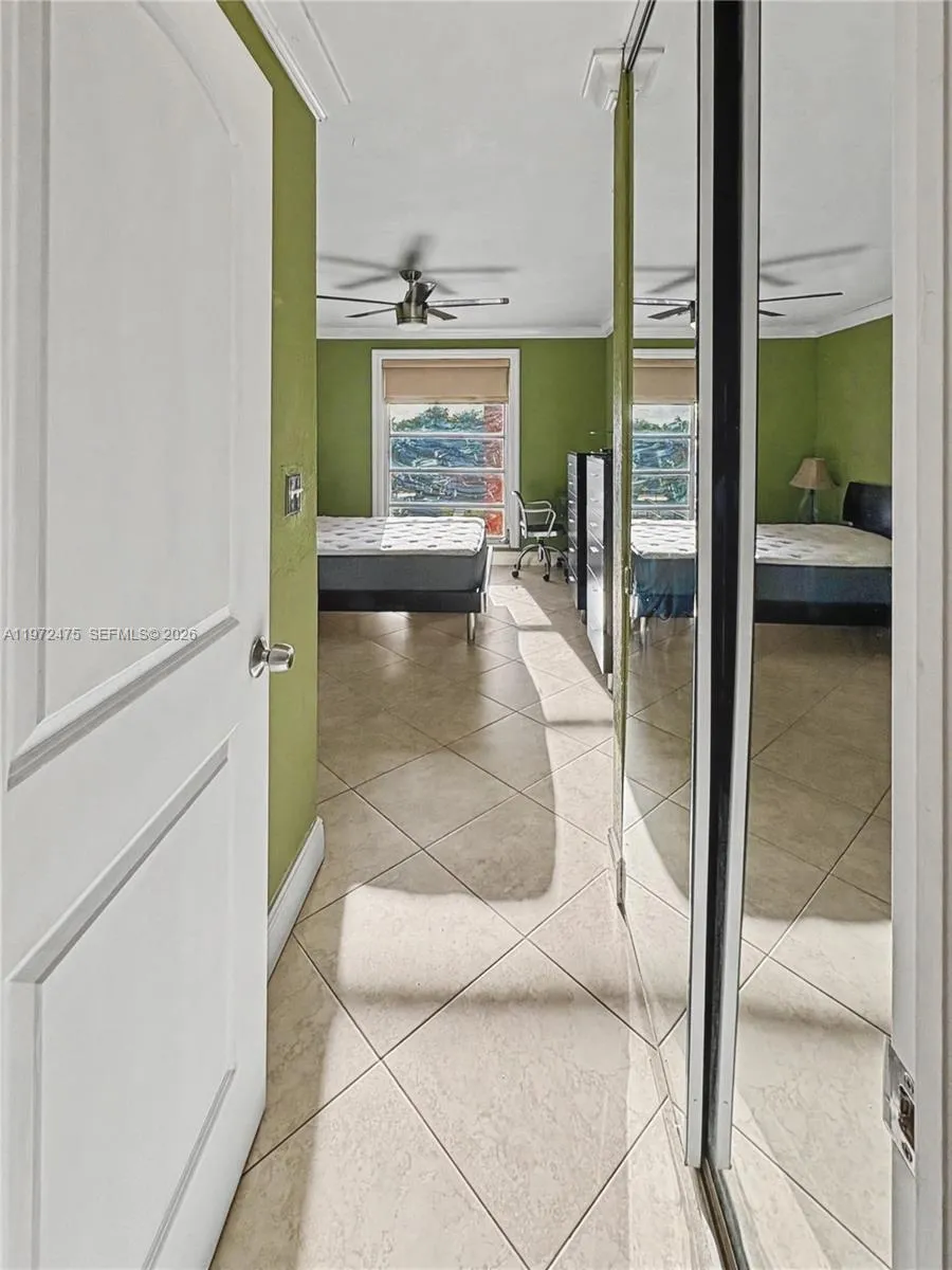 9417 SW 76th St # X36, Miami FL 33173