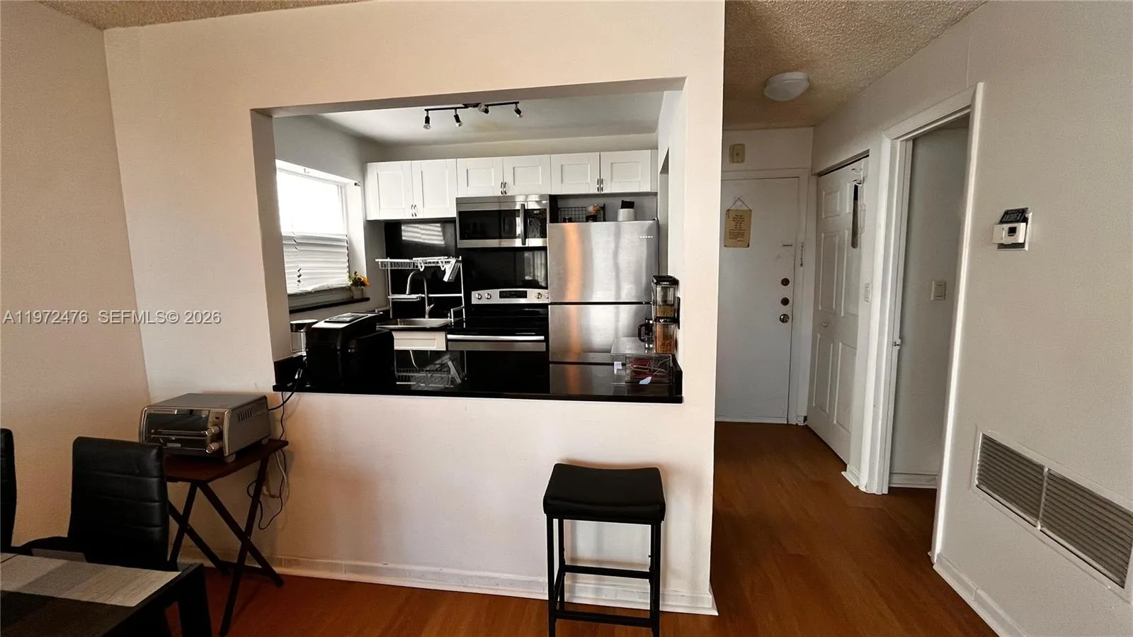 1990 Marseille Dr # 407, Miami Beach FL 33141