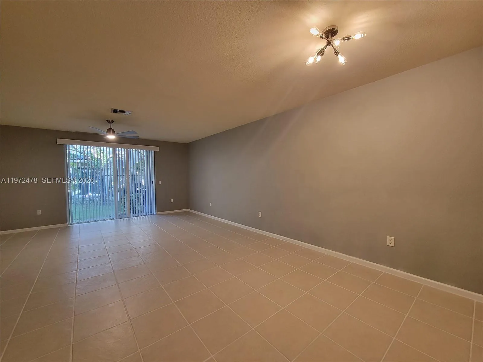 2761 SW 82nd Ave # 102, Miramar FL 33025