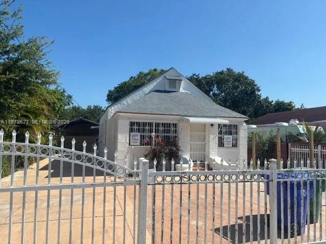 4 bedroom 2 bath for sale at 34 NW 69th St, Miami FL 33150