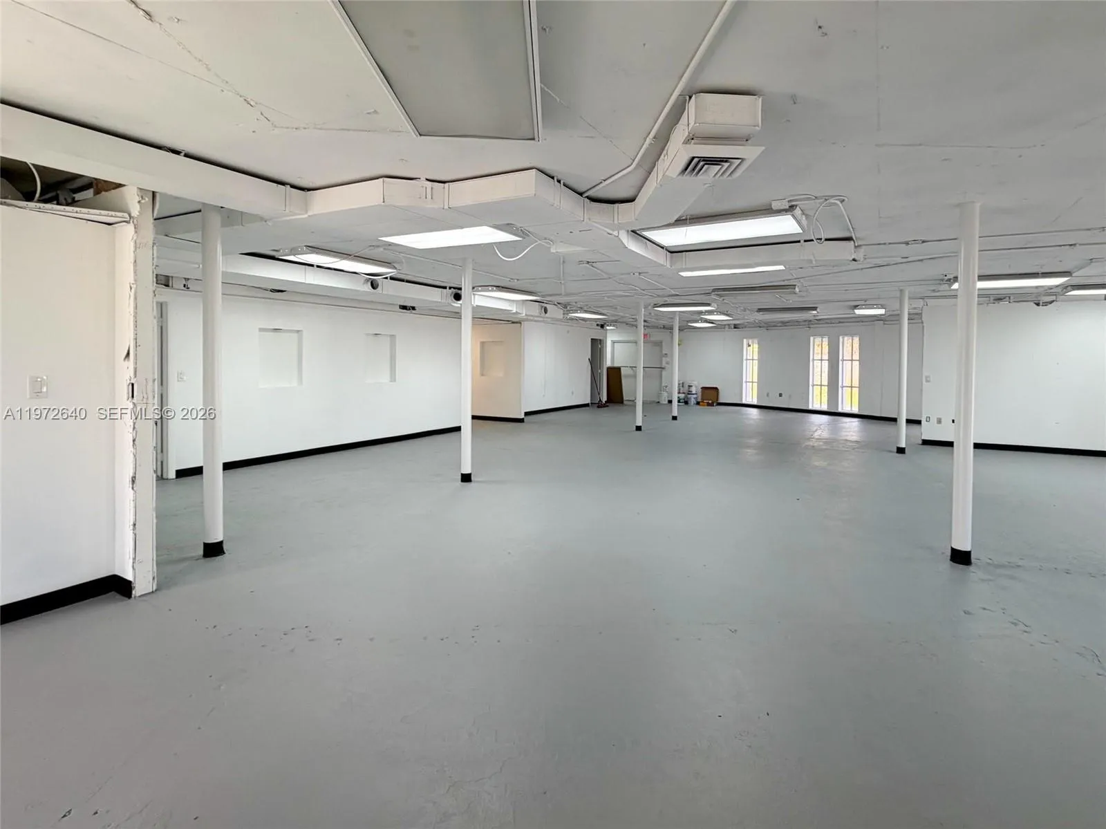 18500 NE 5th Ave, Miami FL 33179