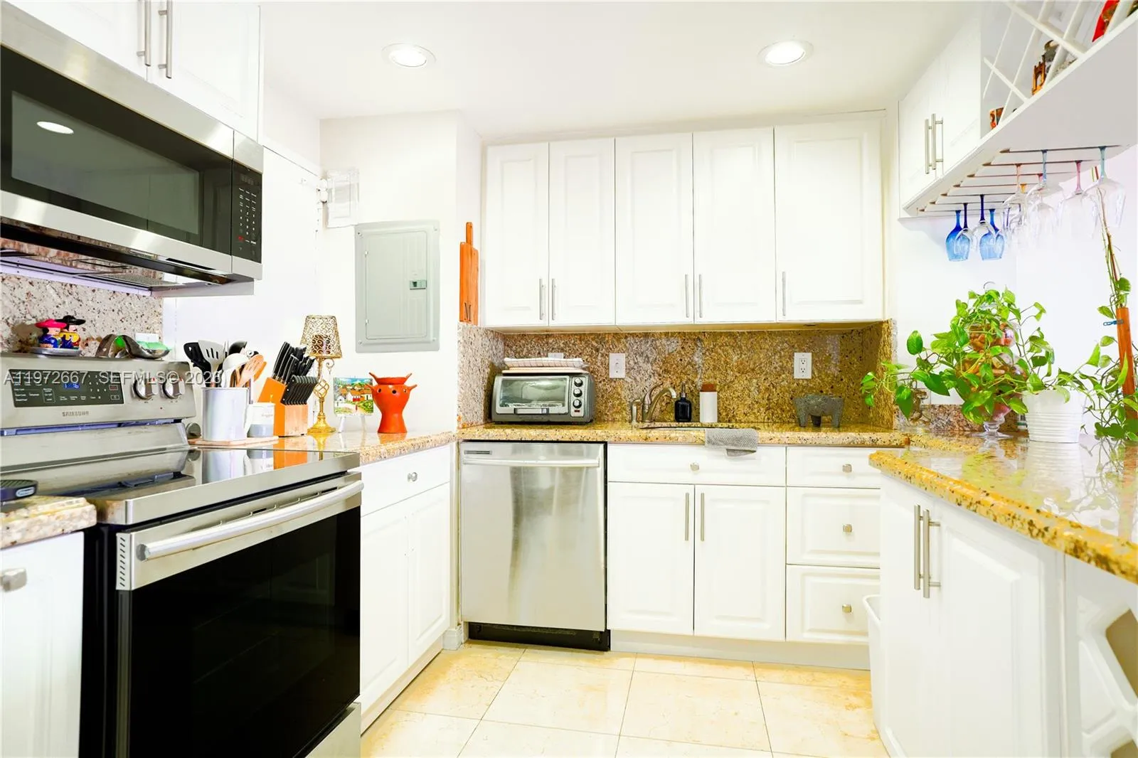 11111 Biscayne Blvd # 20E, Miami FL 33181