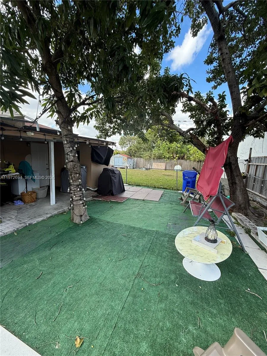 831 NW 34th Ave, Miami FL 33125