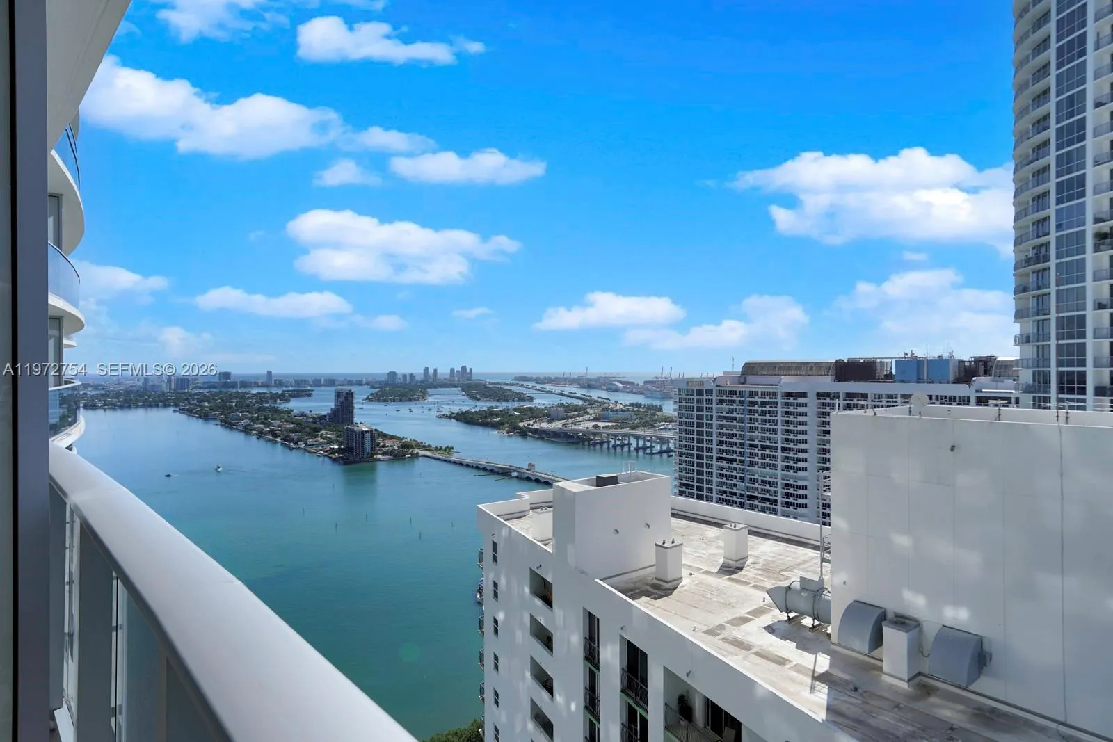 1 bedroom 1 bath for sale at 488 NE 18th St # 3804, Miami FL 33132