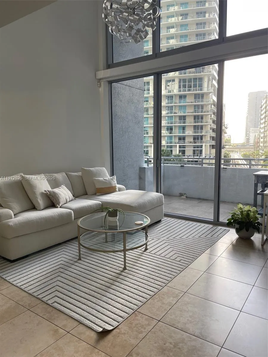 1050 Brickell Ave # 410, Miami FL 33131