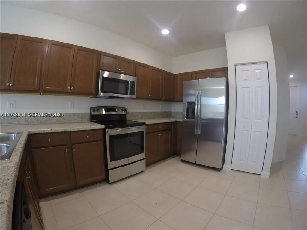 25356 SW 116TH AVE, Miami FL 33032