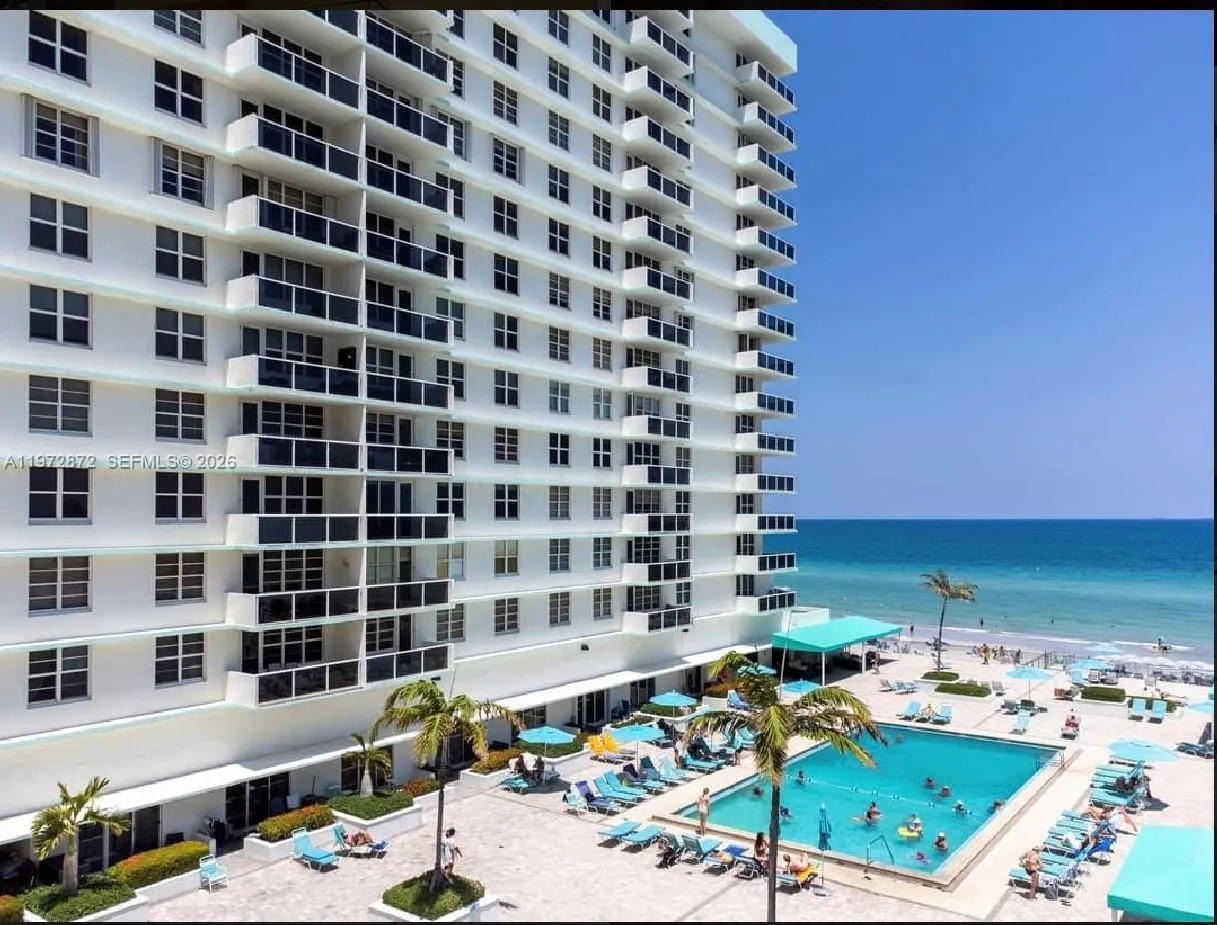2 bedroom 2 bath for rent at 3725 S Ocean Dr # 719, Hollywood FL 33019