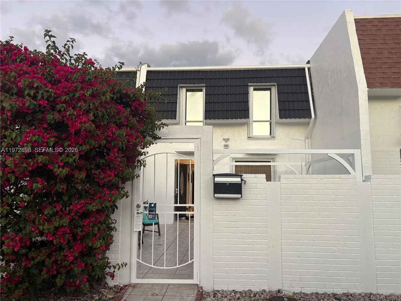 2 bedroom 2 bath for sale at 13505 NE 23rd Ct, North Miami FL 33181