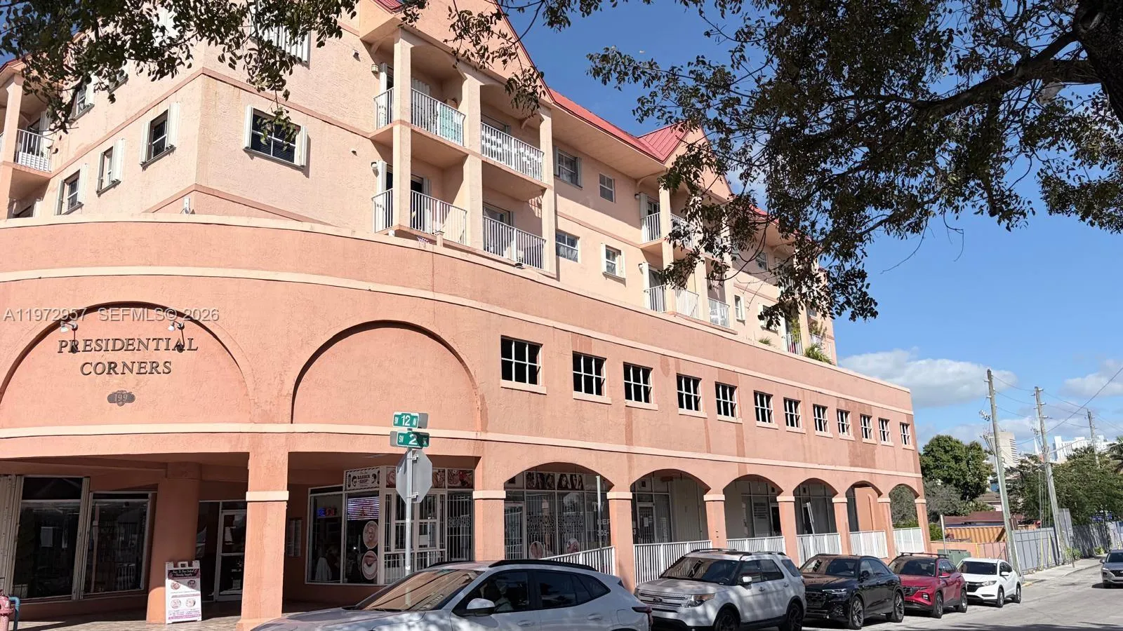 199 SW 12th Ave # 415B, Miami FL 33130