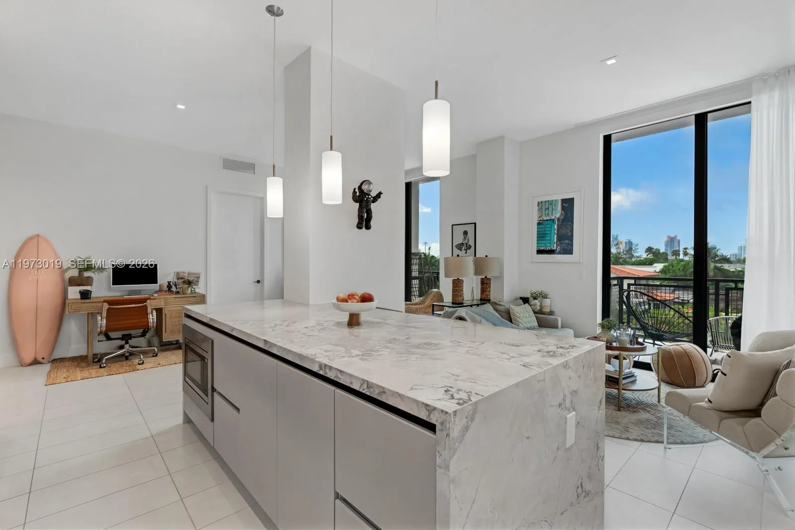 1030 15th St, Miami Beach FL 33139