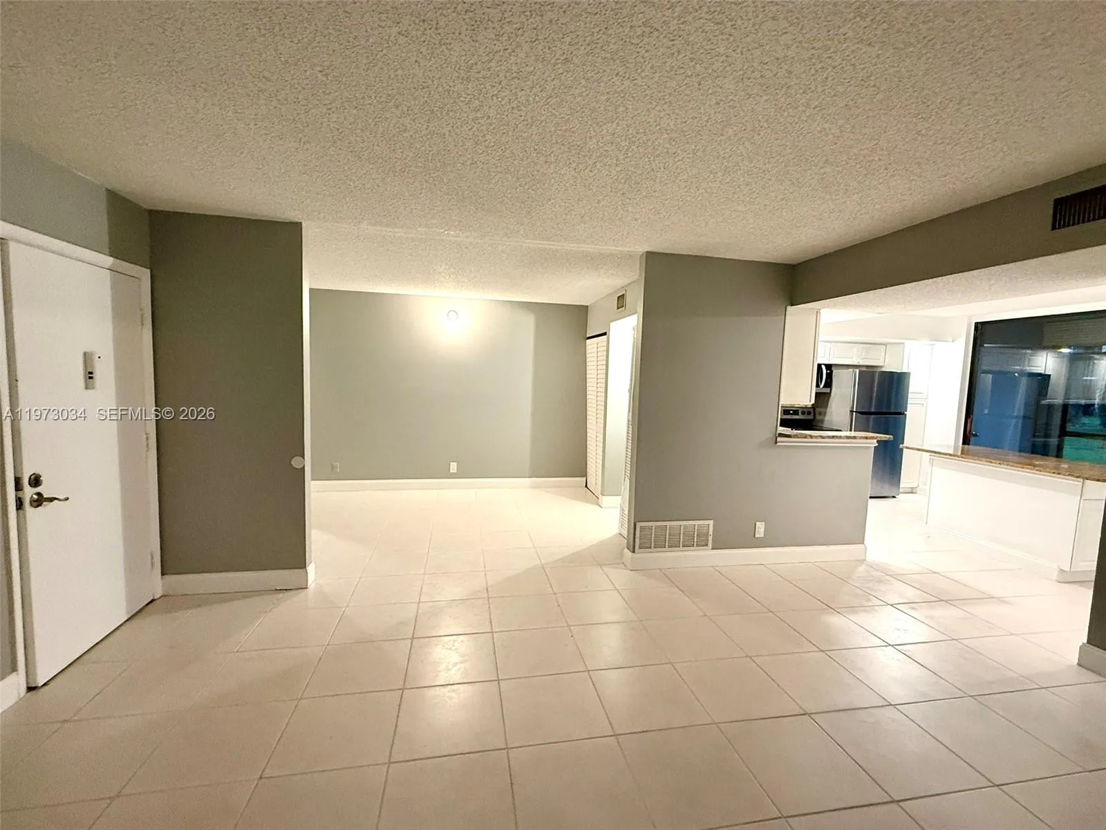 5220 Las Verdes Cir # 114, Delray Beach FL 33484