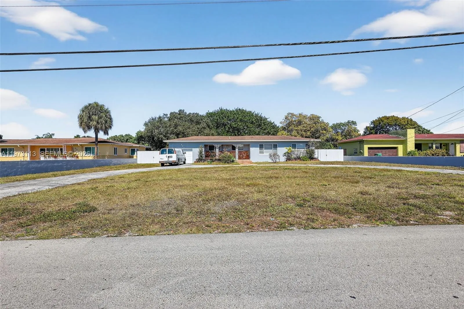 801 S Biscayne River Dr, Miami FL 33169