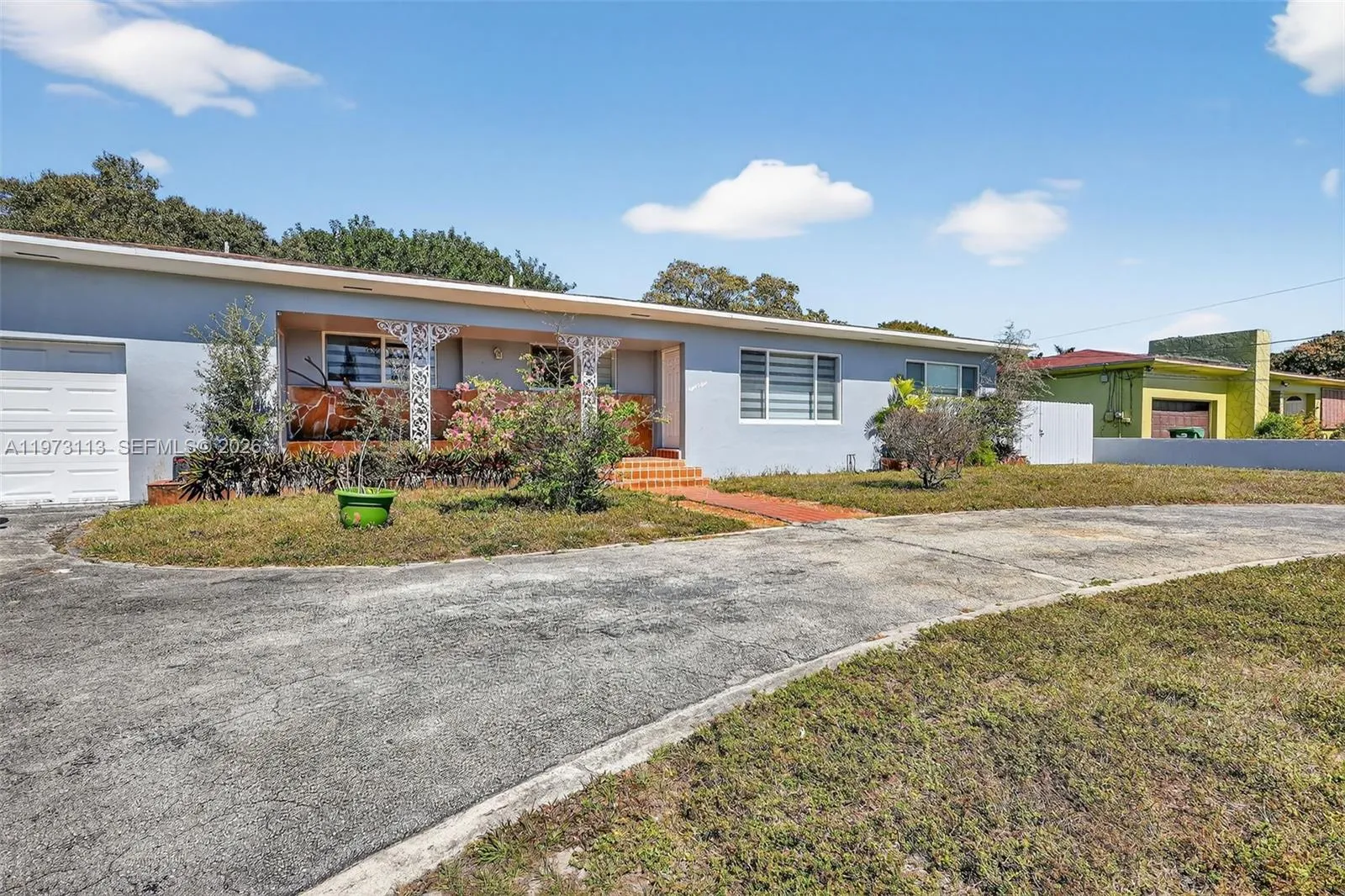 801 S Biscayne River Dr, Miami FL 33169