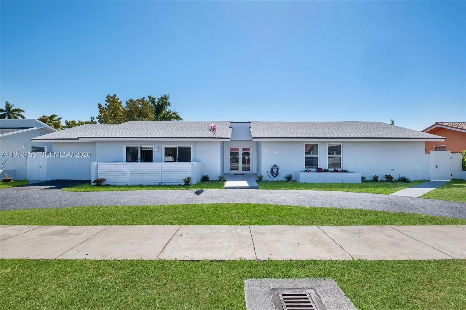 5 bedroom 4 bath for sale at 13710 SW 18th Ter, Miami FL 33175