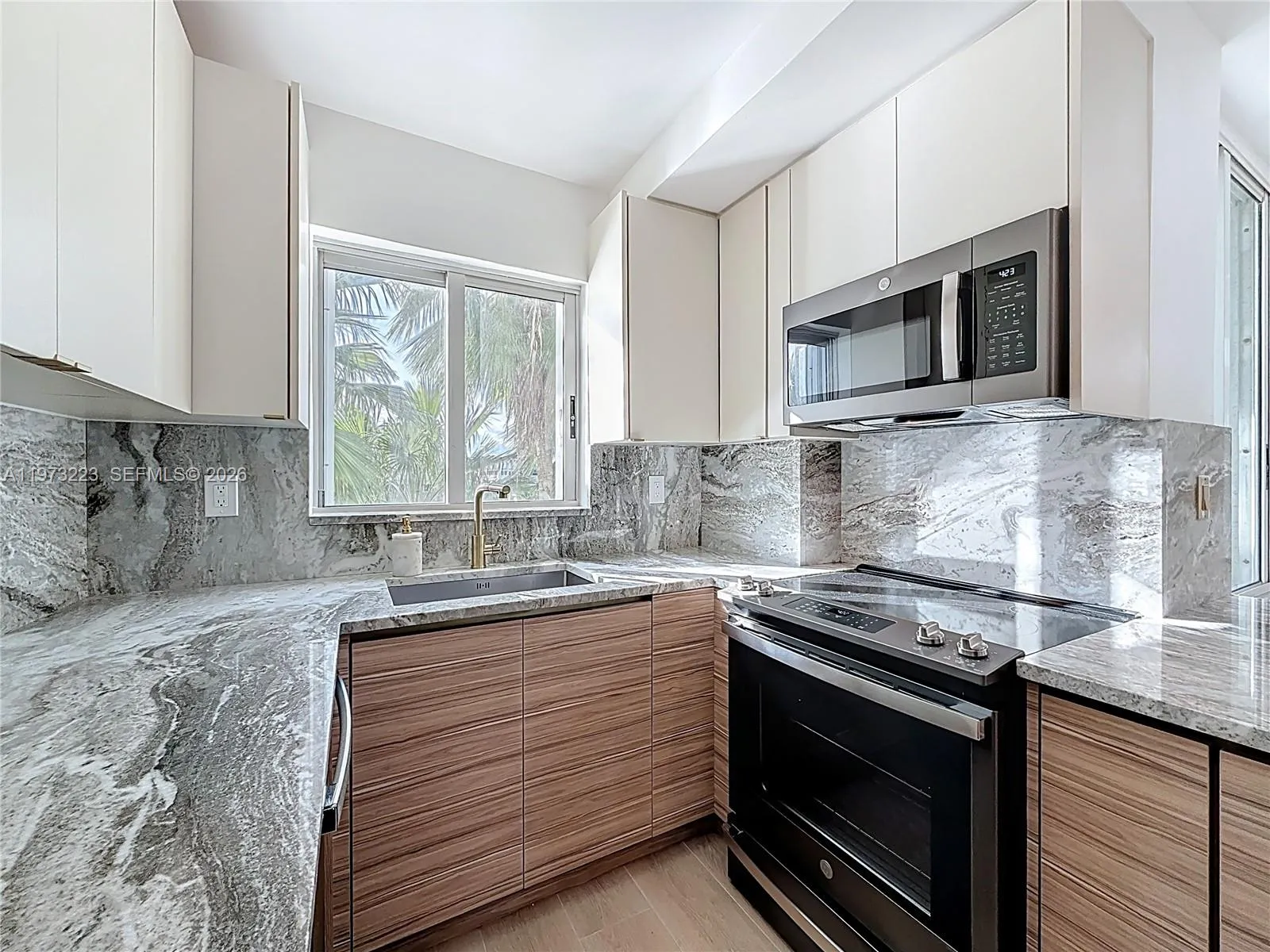 5900 Collins Ave # 508, Miami Beach FL 33140