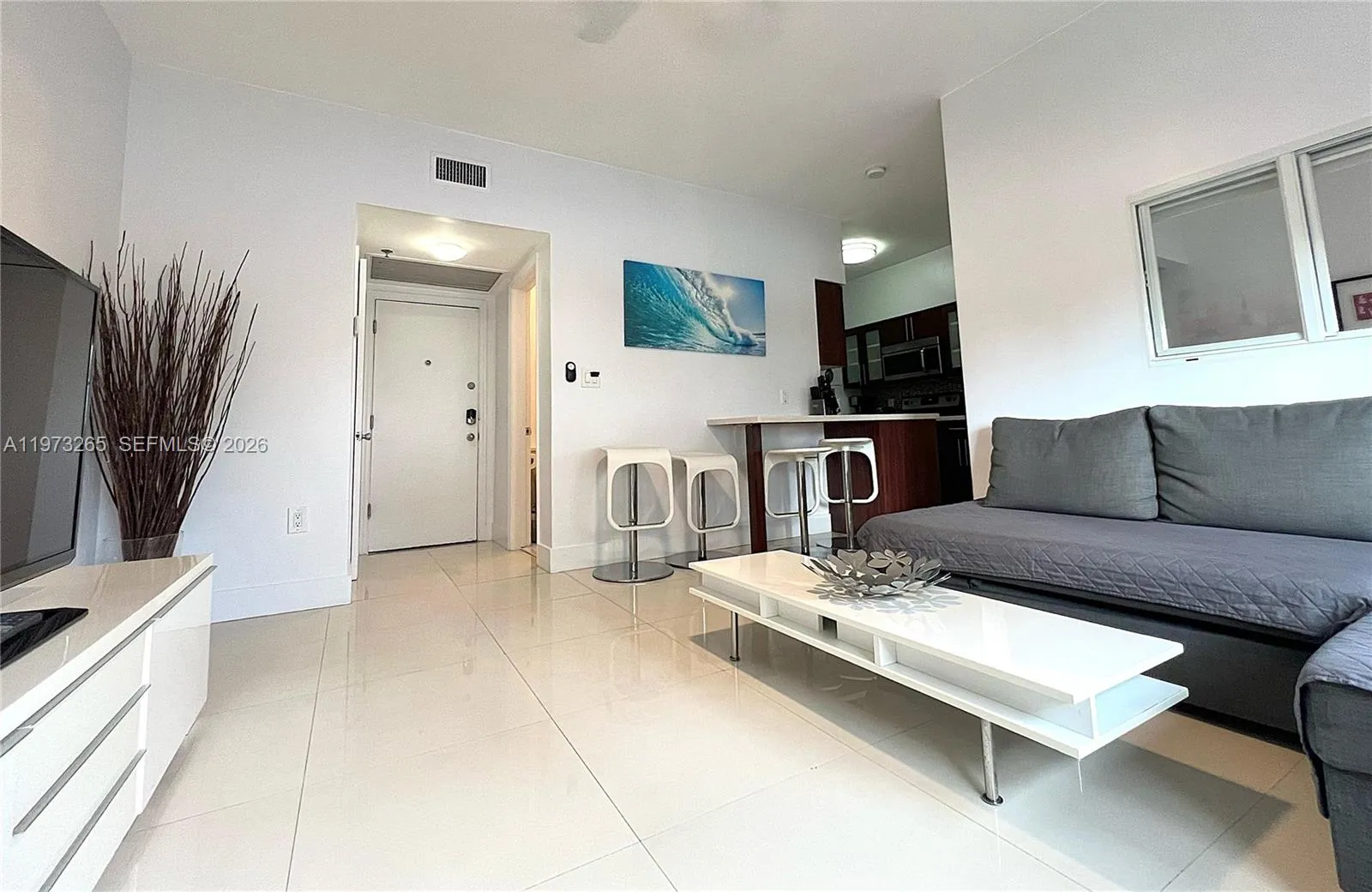 1100 Collins Ave # 303, Miami Beach FL 33139
