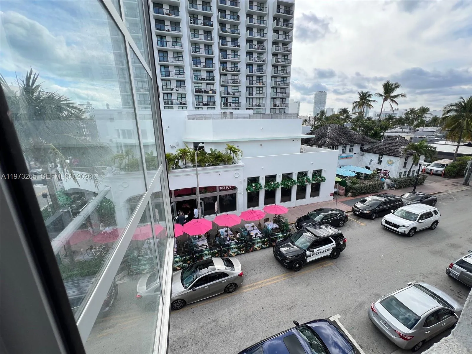 1100 Collins Ave # 303, Miami Beach FL 33139