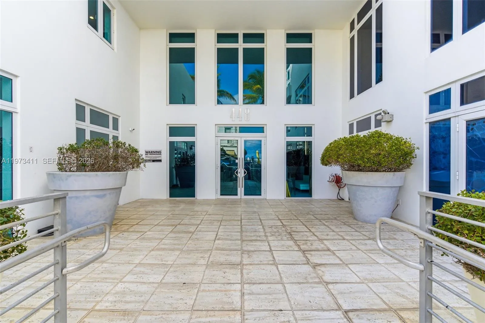 448 Ocean Dr # 303, Miami Beach FL 33139