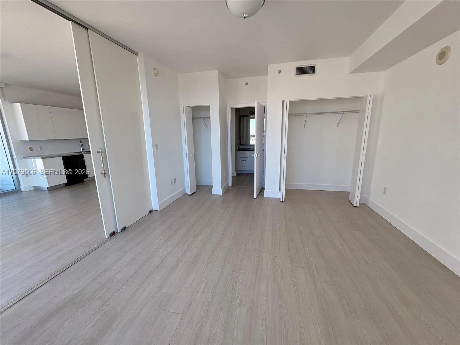90 SW 3rd St # 1205, Miami FL 33130