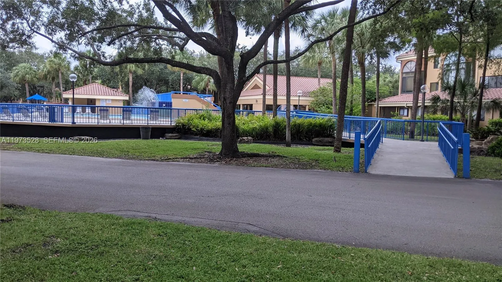 15509 N Miami Lakeway N # 102, Miami Lakes FL 33014