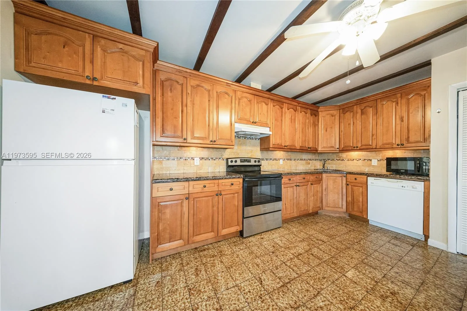 2725 SW 82nd Ave, Miami FL 33155