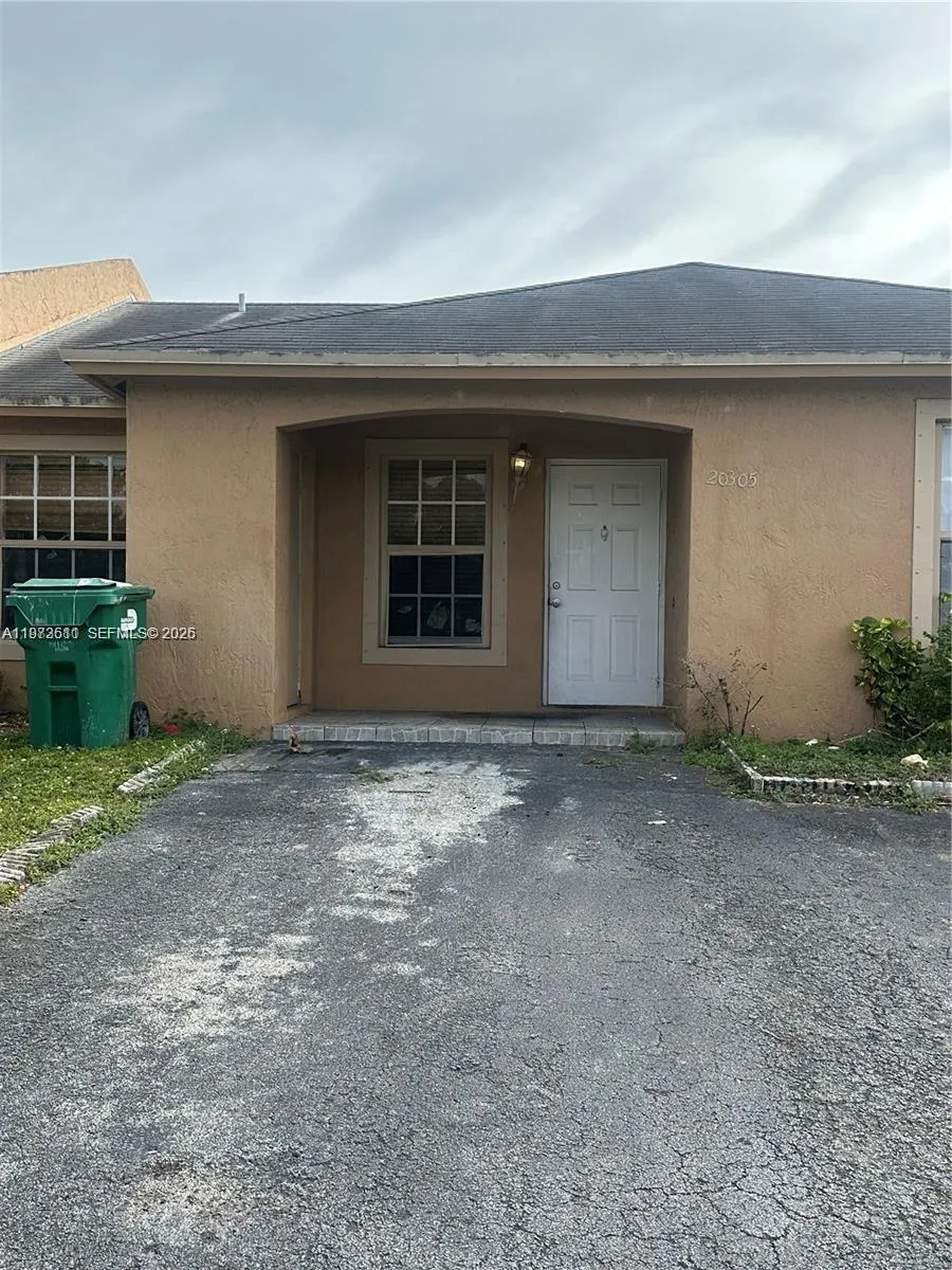 3 bedroom 2 bath for sale at 20305 NW 27th Ct, Miami Gardens FL 33056
