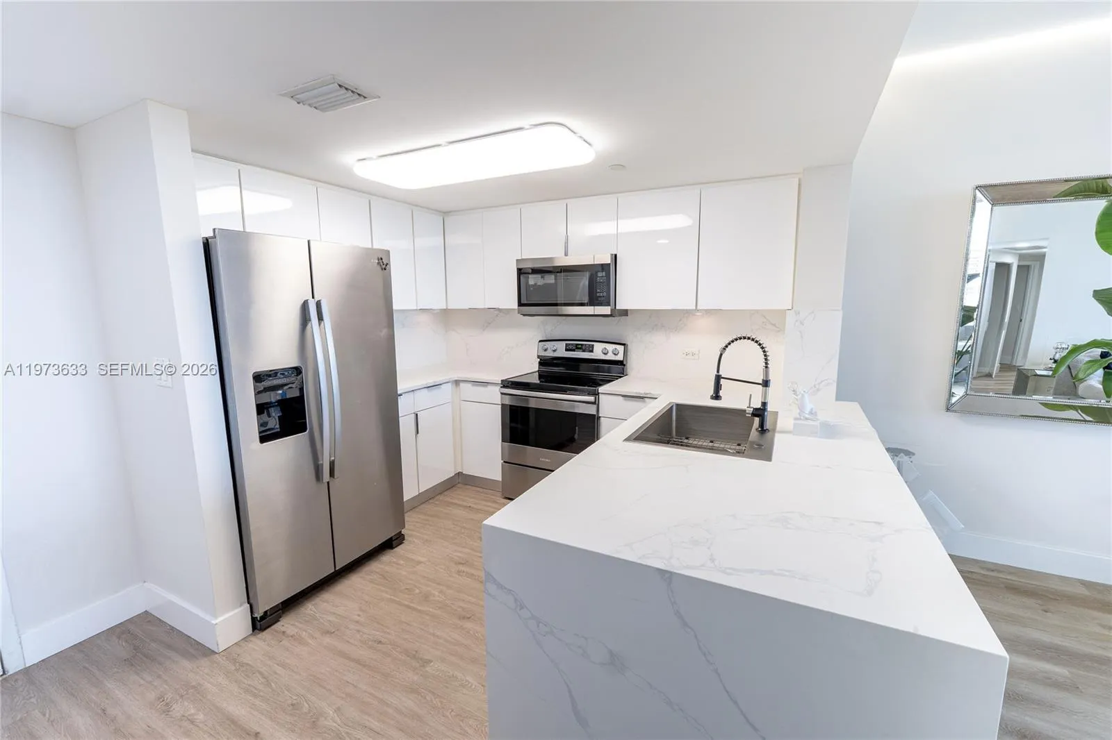 19501 W Country Club Dr # 1011, Aventura FL 33180