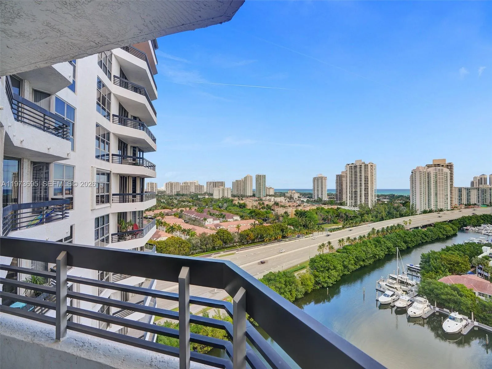 3400 192nd ST # 1811, Aventura FL 33180