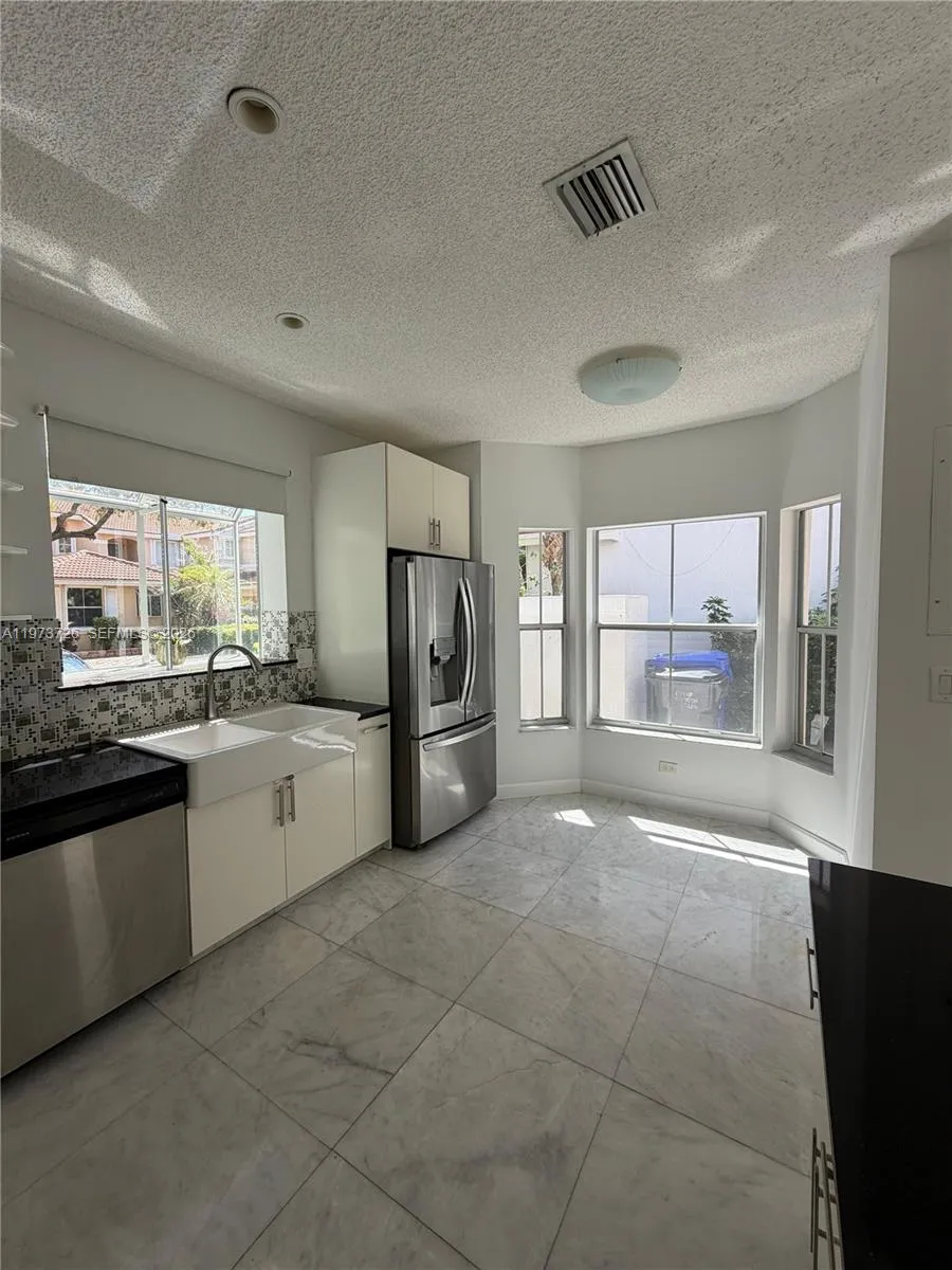 1534 Weeping Willow Way # 1534, Hollywood FL 33019