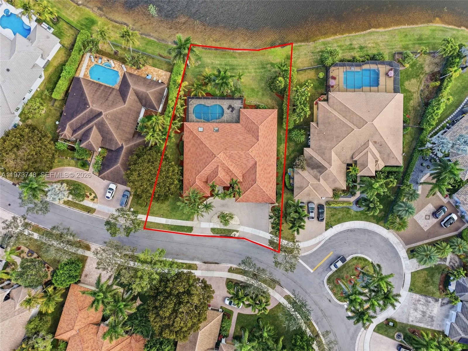 158 Dockside Cir, Weston FL 33327