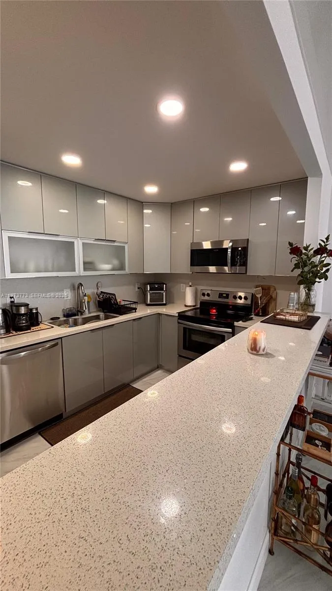19390 Collins Ave # 1219, Sunny Isles Beach FL 33160
