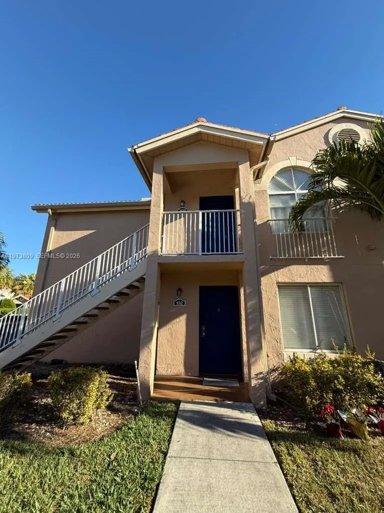 2 bedroom 1 bath for sale at 10630 SW 157th Ct # 202, Miami FL 33196