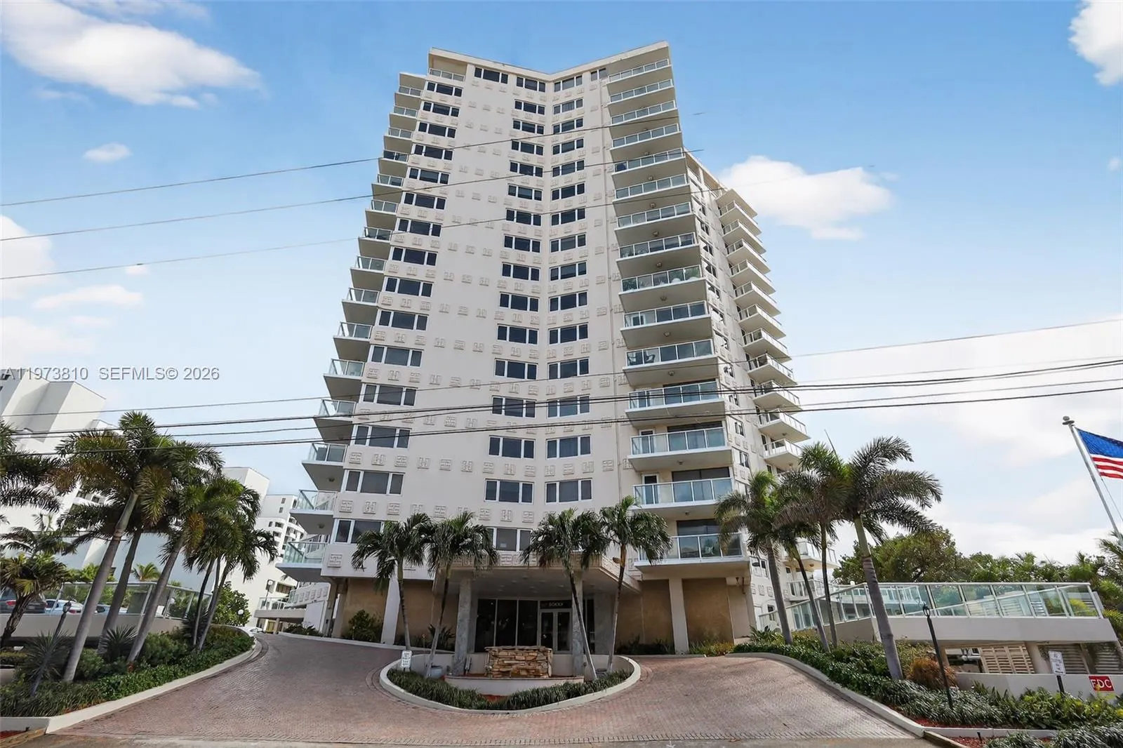 3000 Holiday Dr # 1505, Fort Lauderdale FL 33316