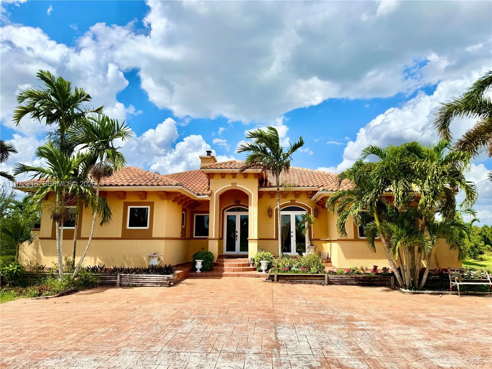 3 bedroom 2 bath for sale at 20401 SW 184 St, Miami FL 33187