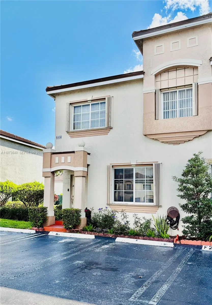 3 bedroom 2 bath for sale at 8346 NW 10th St, Miami FL 33126