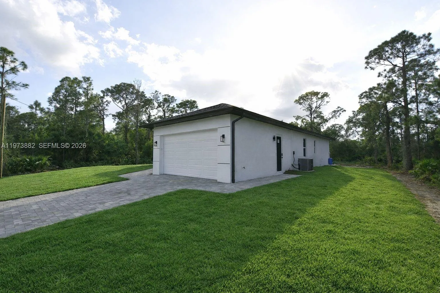 415 Higland Ave, Lehigh Acres FL 33972