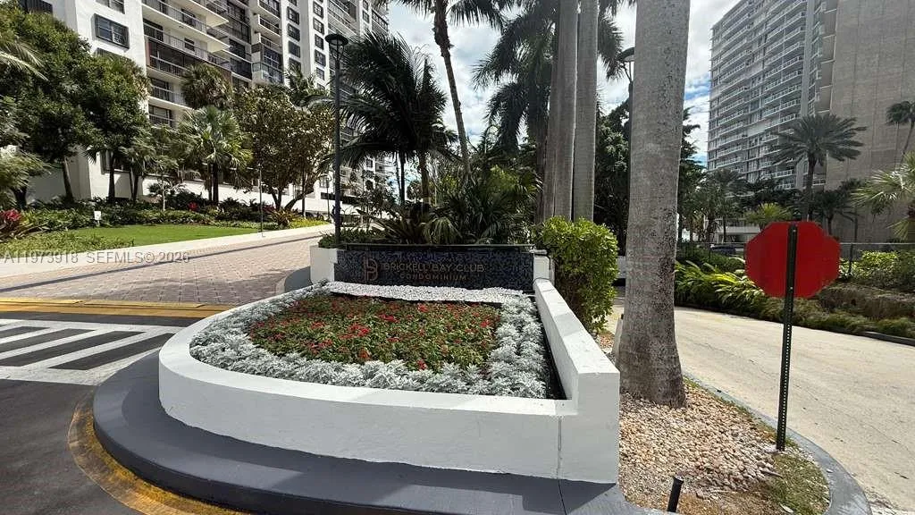 2333 Brickell Ave # 1616, Miami FL 33129