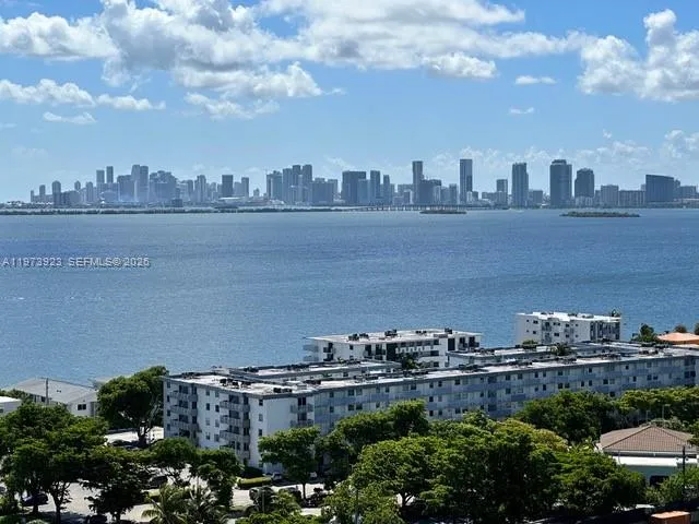 7601 E Treasure Dr # 1905, North Bay Village FL 33141