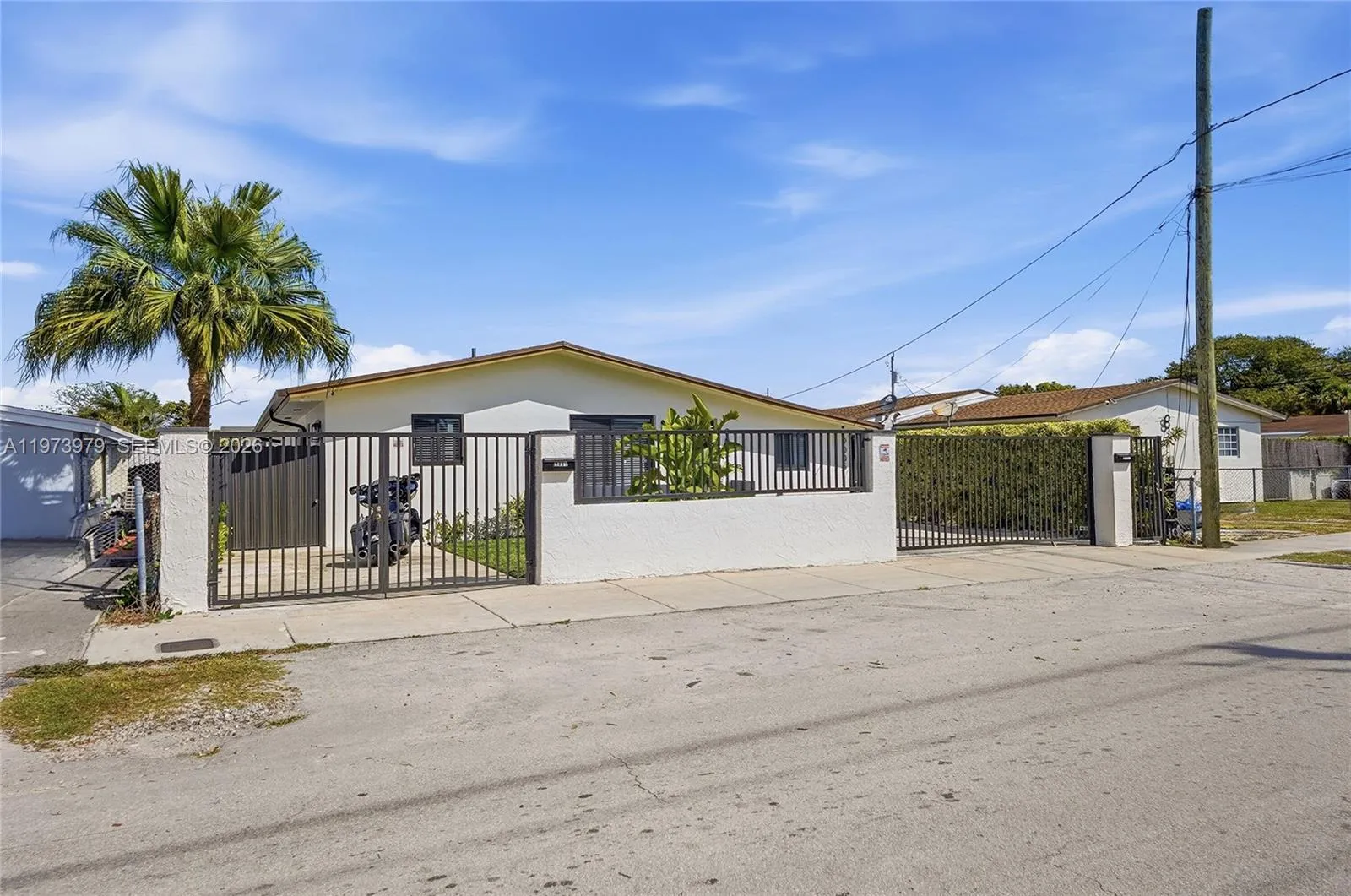 for sale at 9007 SW 38th St, Miami FL 33165